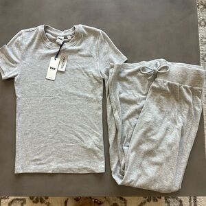 Aritzia TNA lounge set size Small